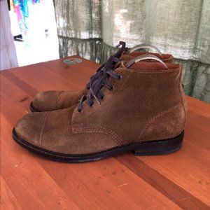 frye suede chukka
